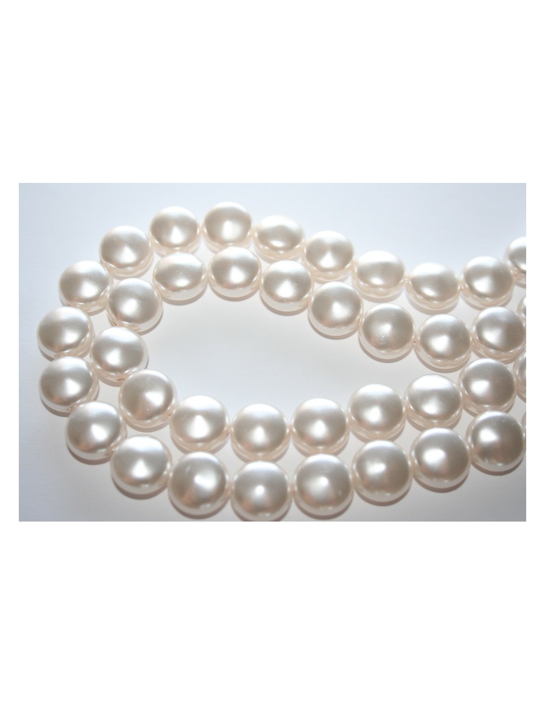 Coin Pearls Swarovski 5860 White 12mm 2pcs | Perlinebijoux